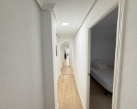 Resale - Apartments - Torrevieja - Playa del cura