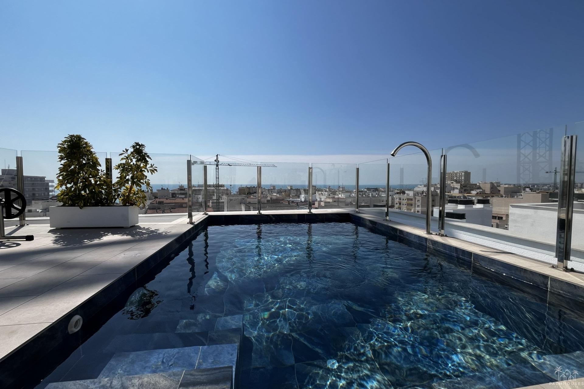 Resale - Apartments - Torrevieja - Playa del cura