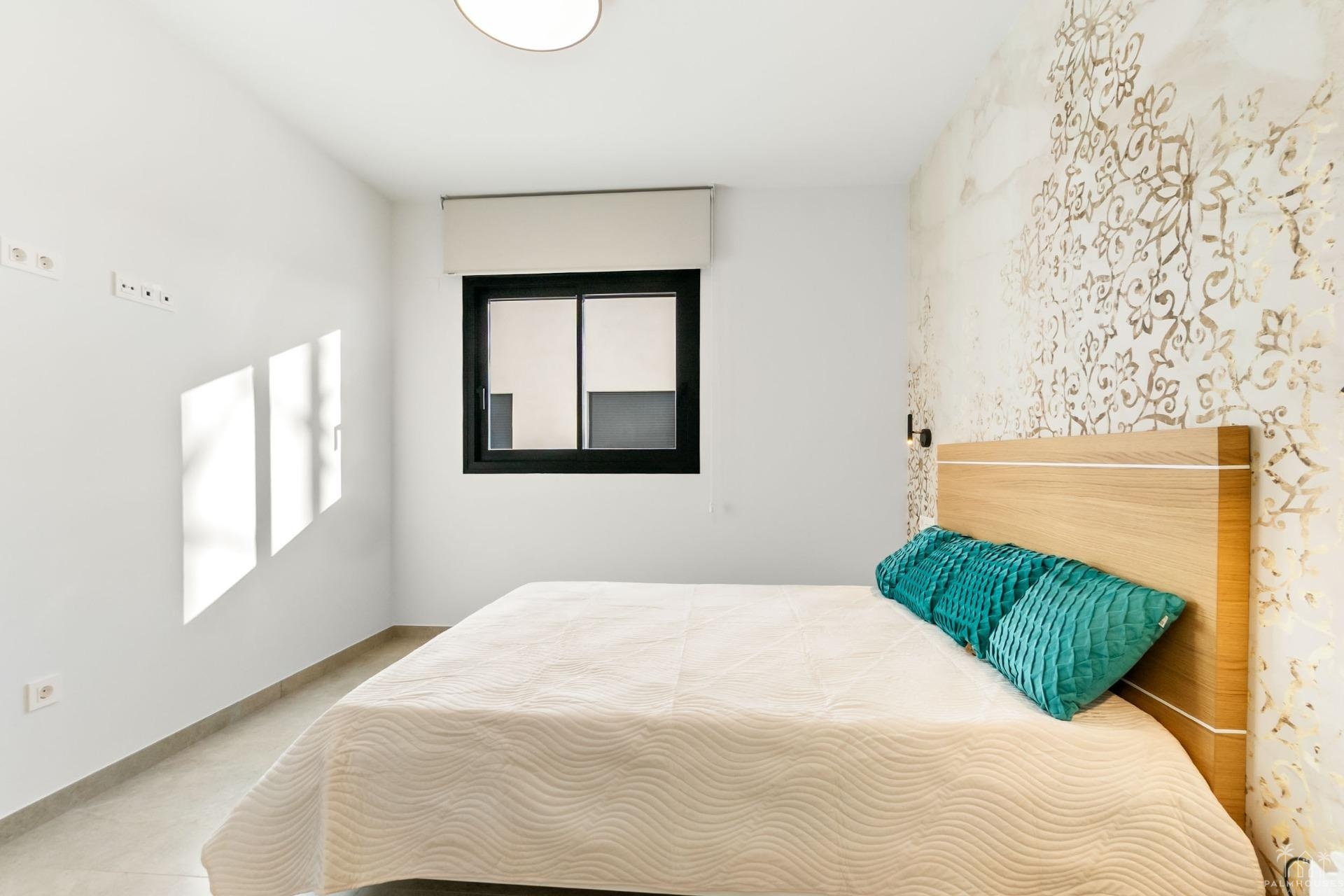 Resale - Apartments - Torrevieja - Playa del cura