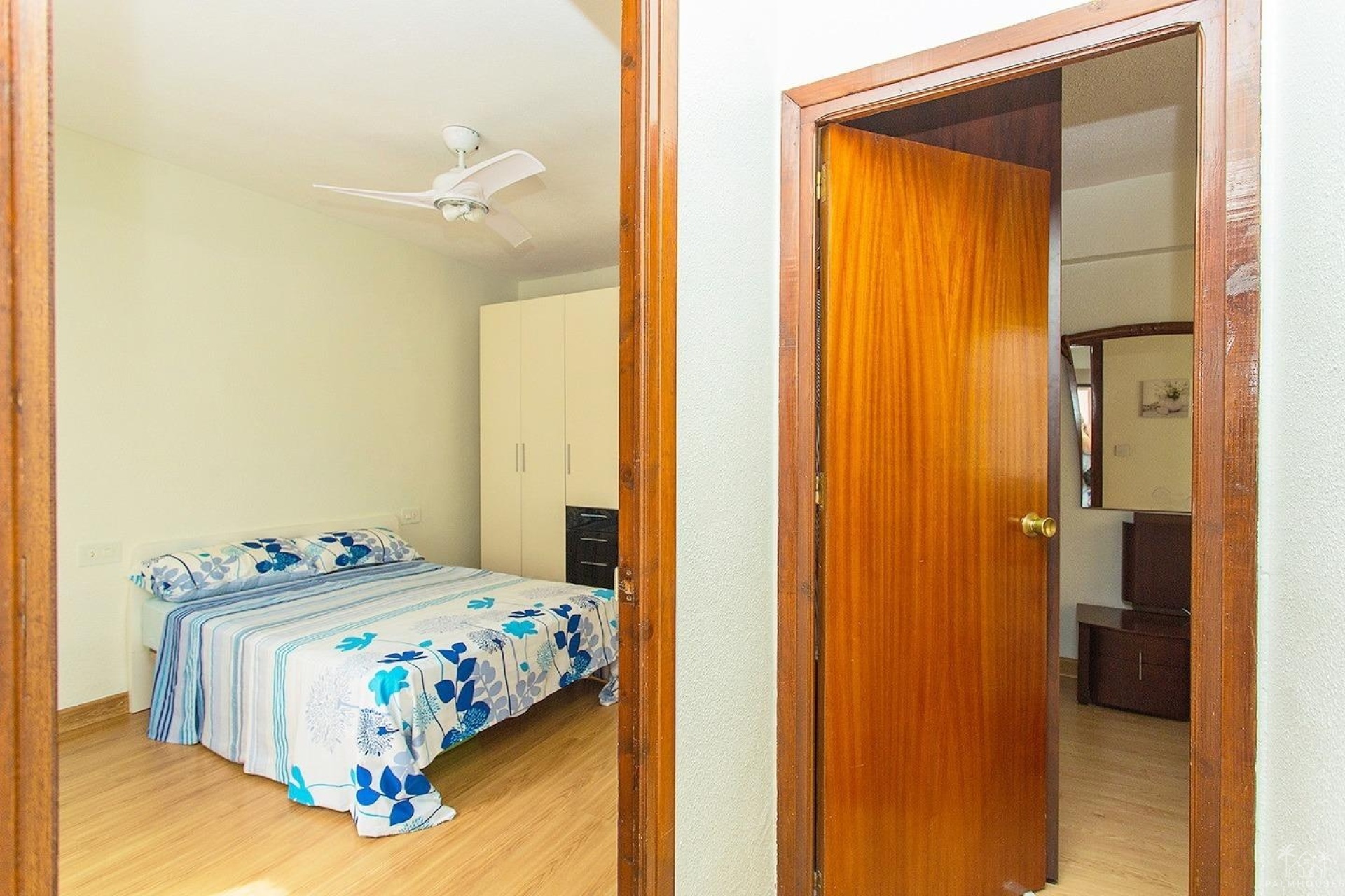 Resale - Apartments - Torrevieja - Playa del cura