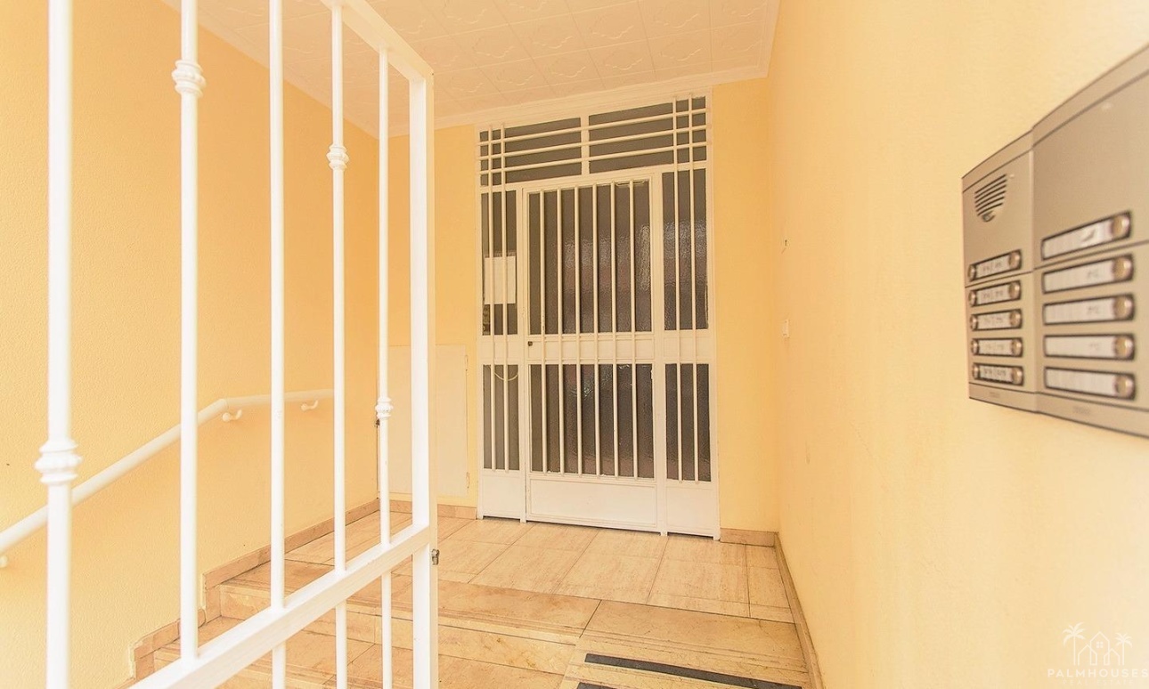 Resale - Apartments - Torrevieja - Playa del cura
