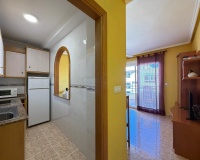 Resale - Apartments - Torrevieja - Playa del cura