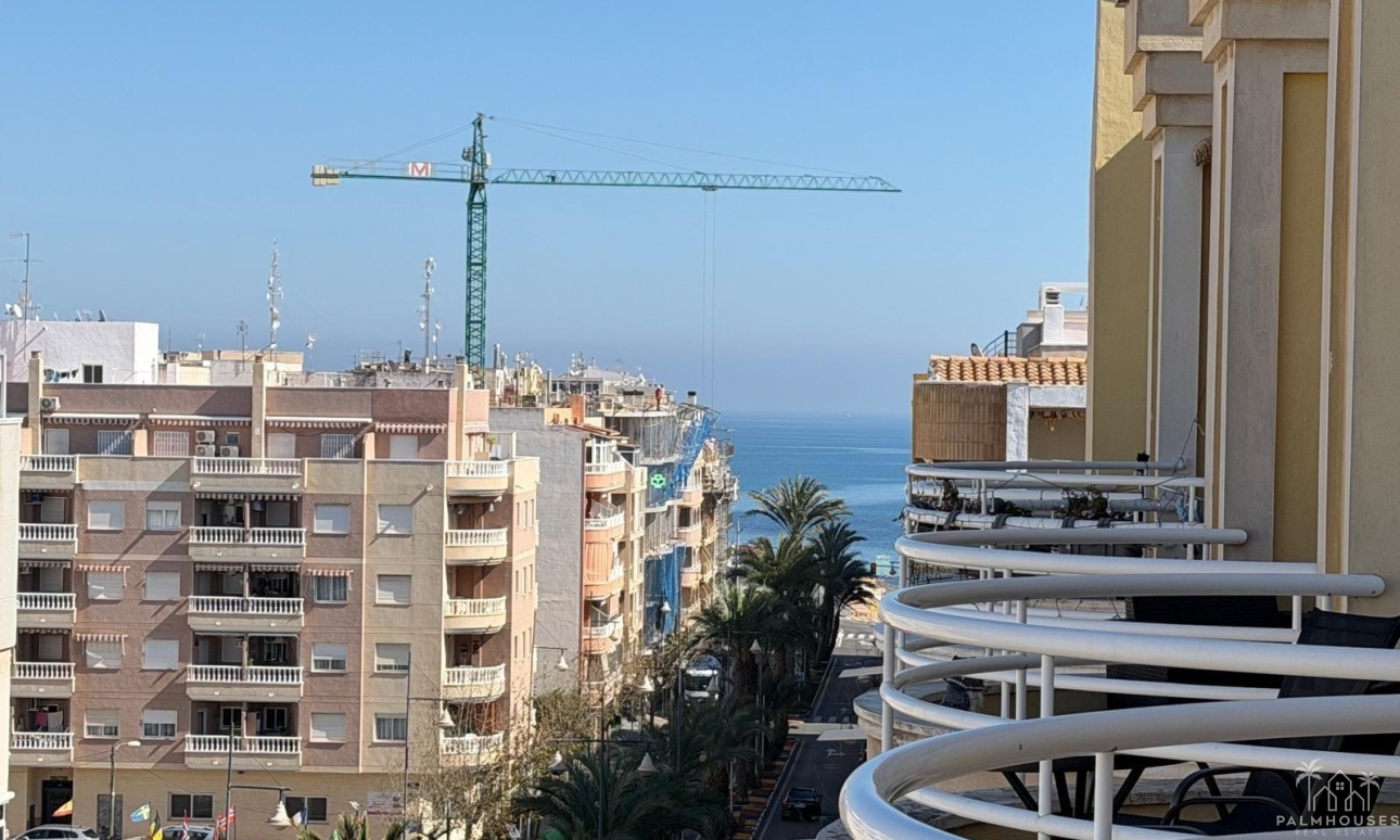 Resale - Apartments - Torrevieja - Playa del cura