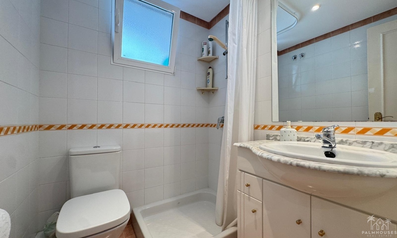 Resale - Apartments - Torrevieja - Playa del cura