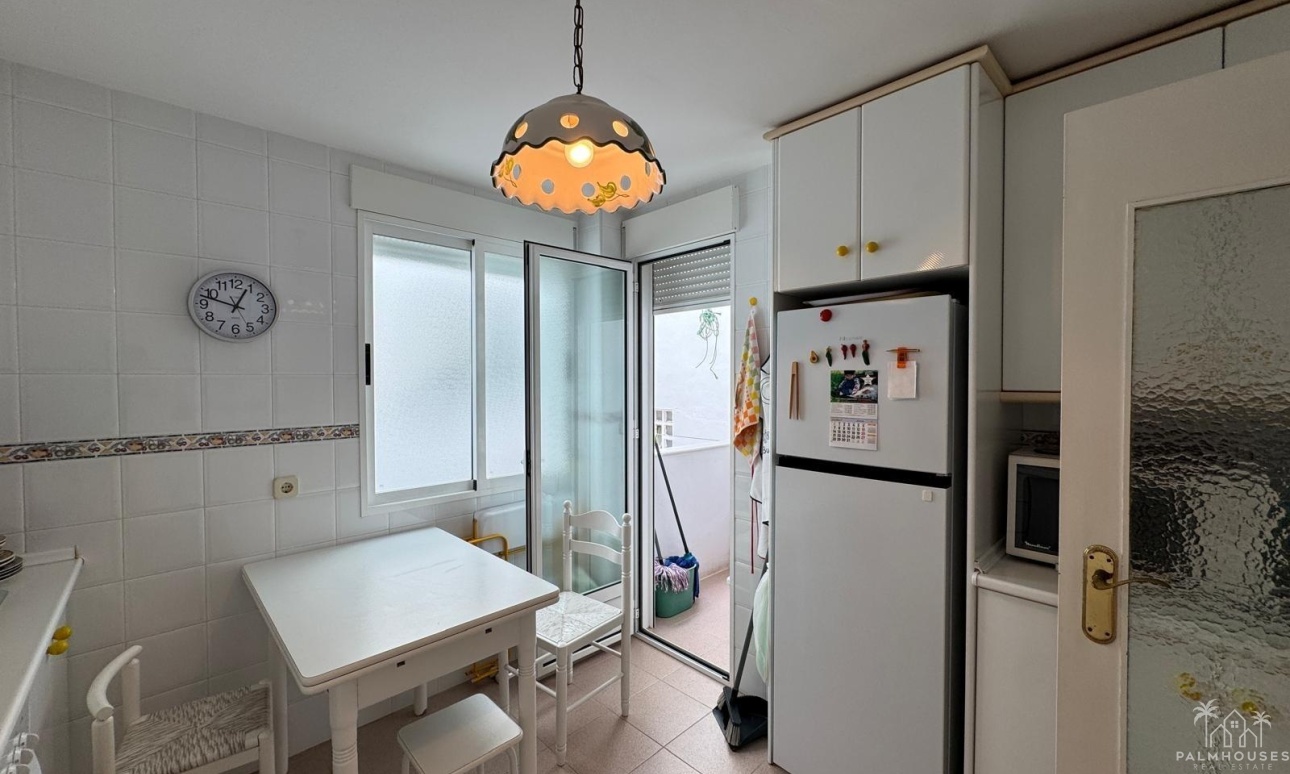 Resale - Apartments - Torrevieja - Playa del cura