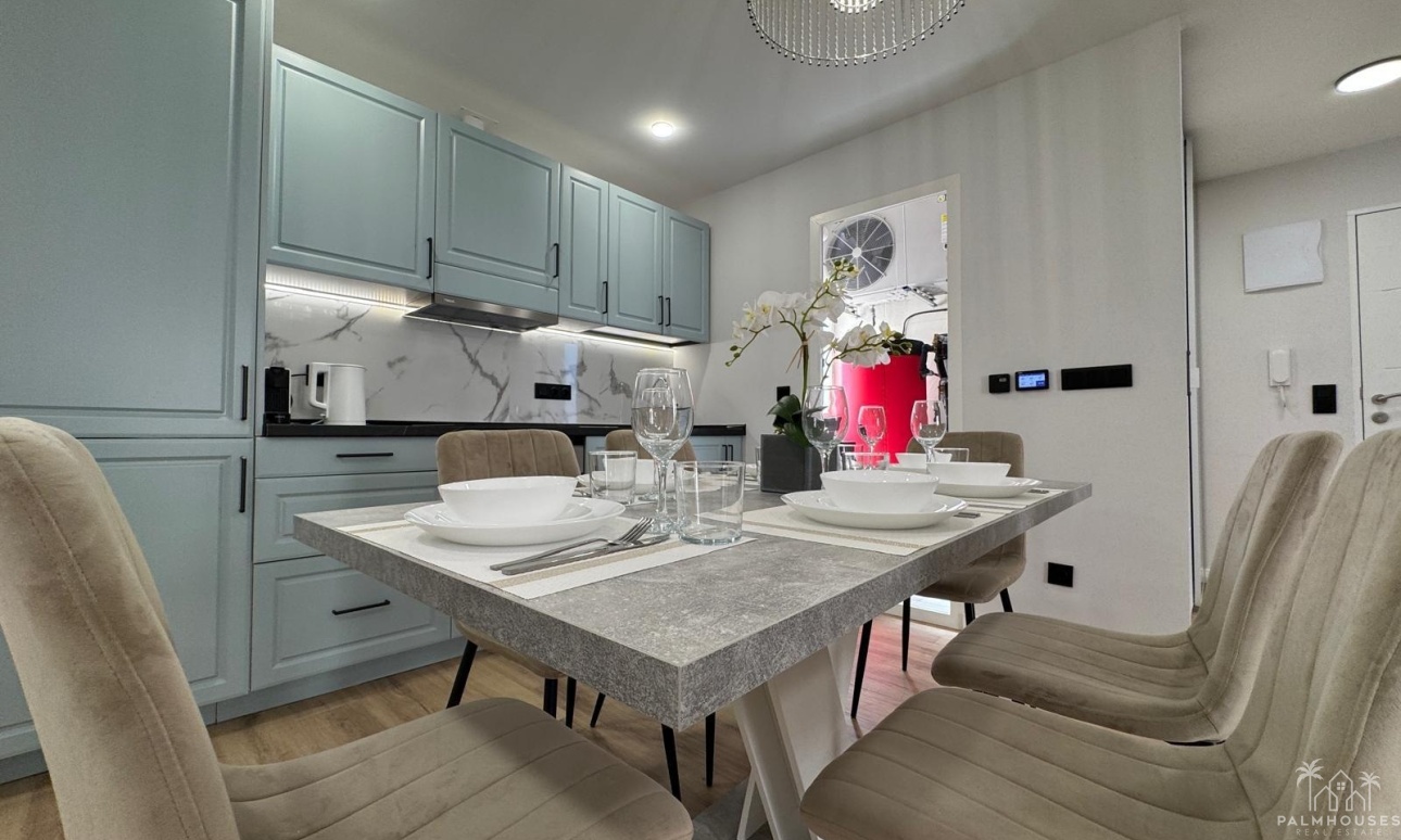 Resale - Apartments - Torrevieja - Playa del cura