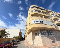 Resale - Apartments - Torrevieja - Playa del cura