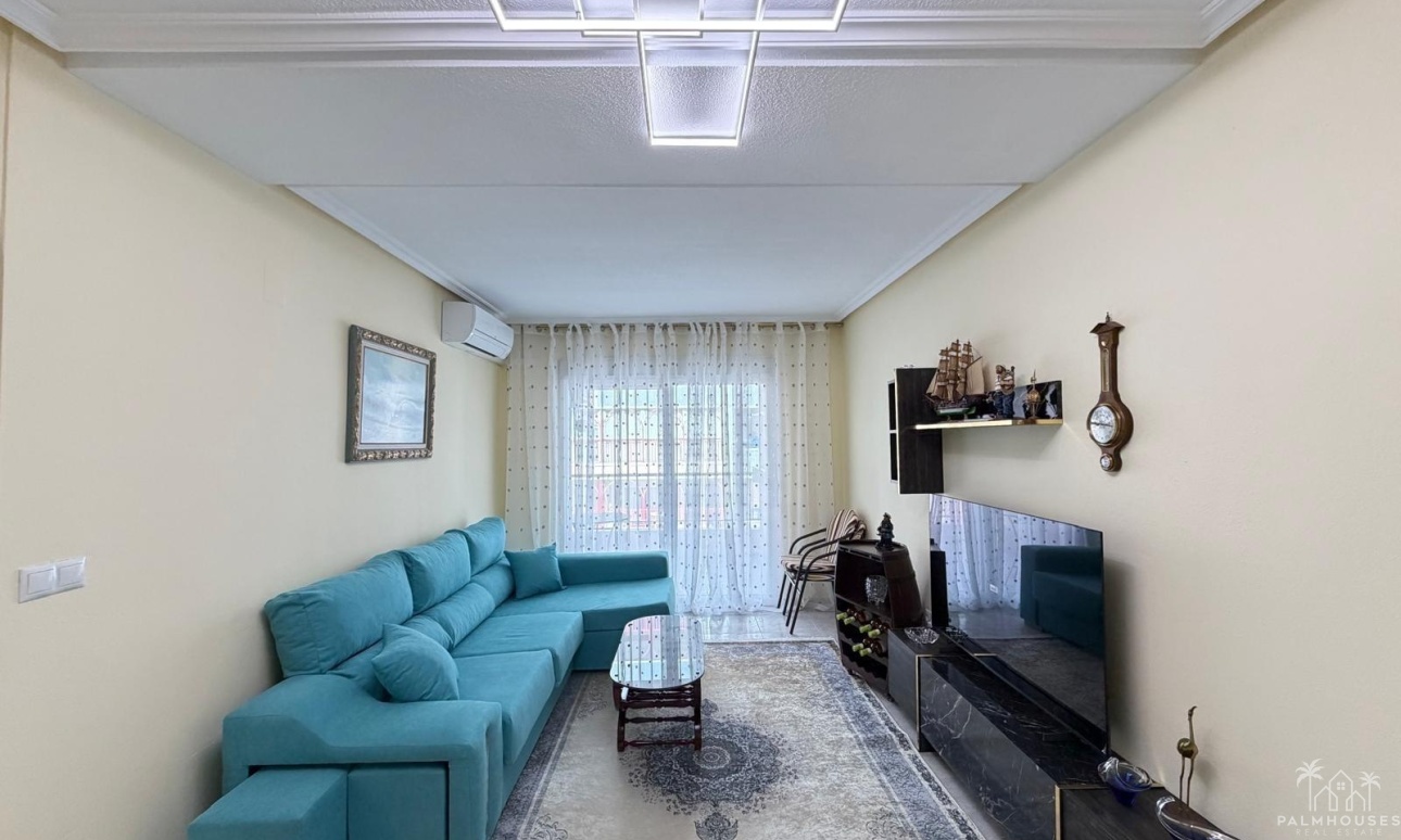 Resale - Apartments - Torrevieja - Playa del cura