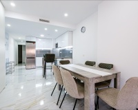 Resale - Apartments - Torrevieja - Playa del cura