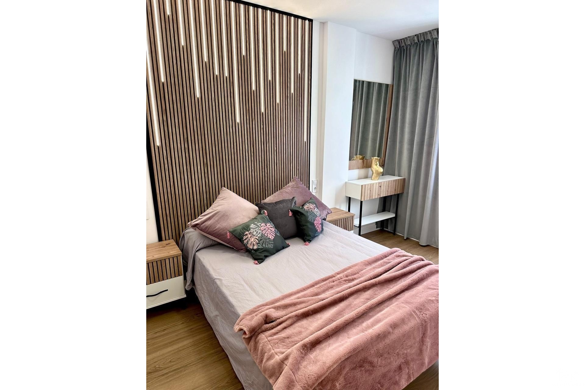 Resale - Apartments - Torrevieja - Playa del cura