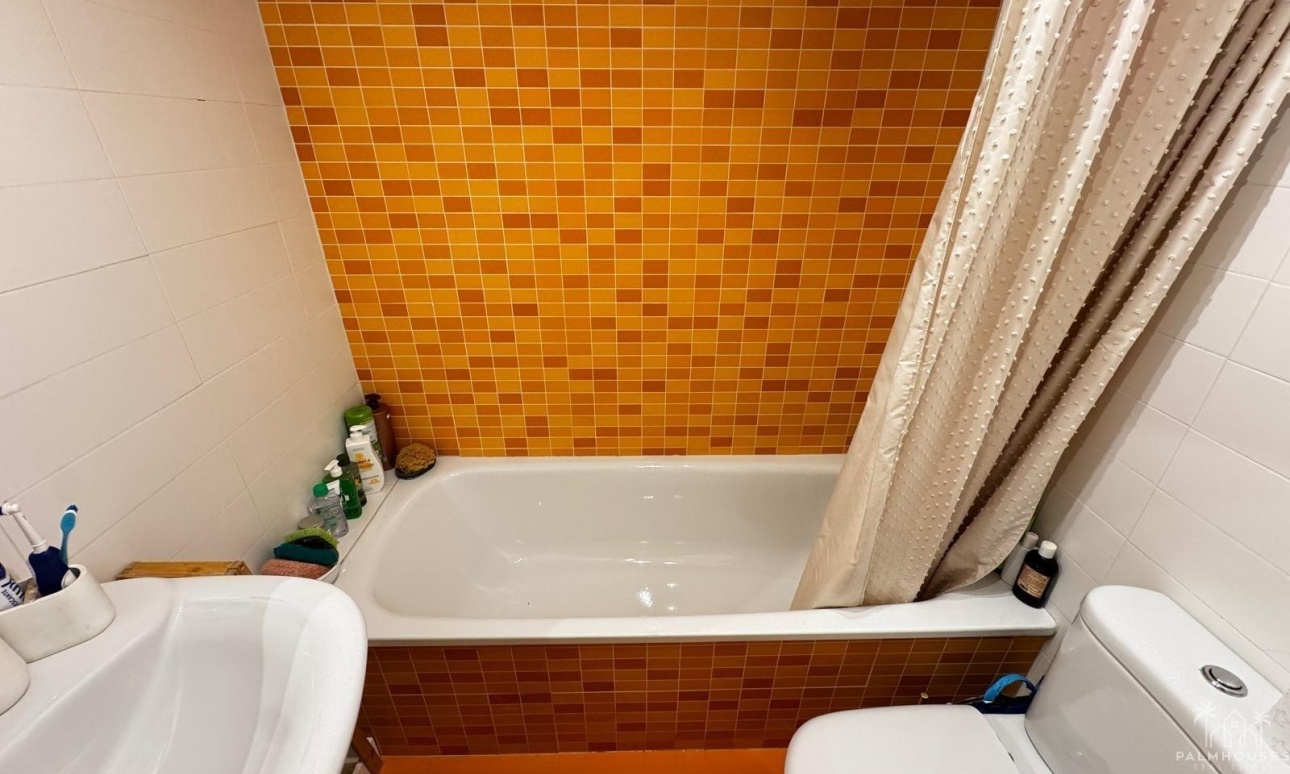 Resale - Apartments - Torrevieja - Playa del cura