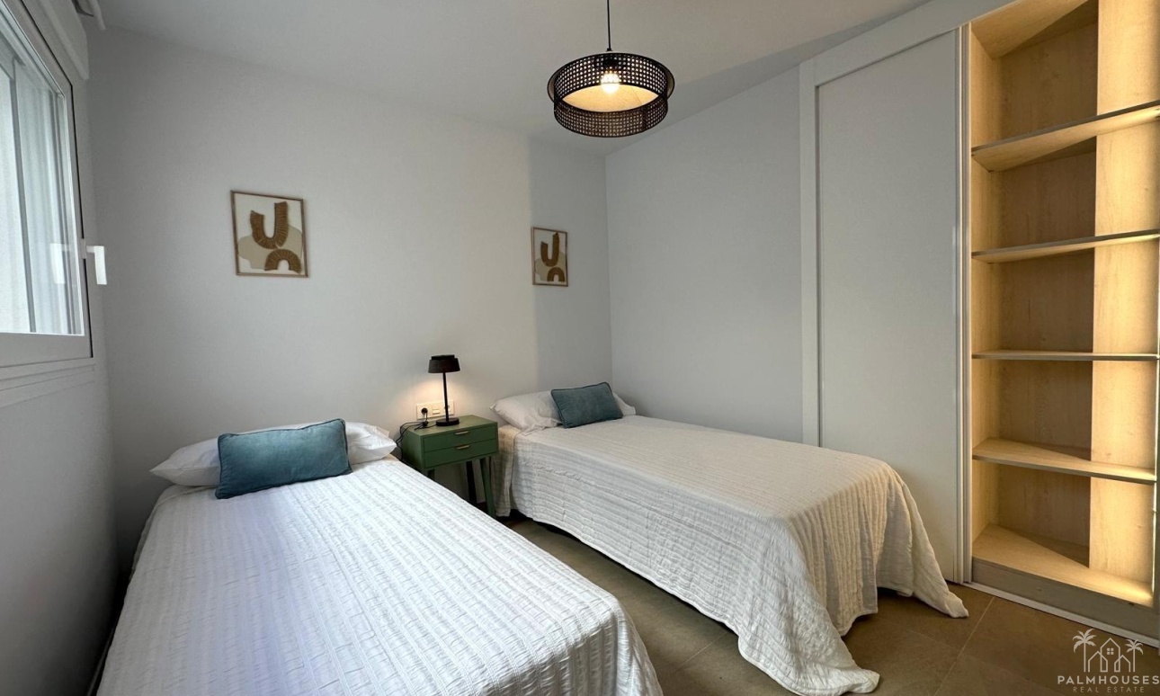 Resale - Apartments - Torrevieja - Playa del cura