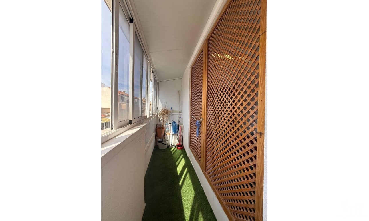 Resale - Apartments - Torrevieja - Playa del cura