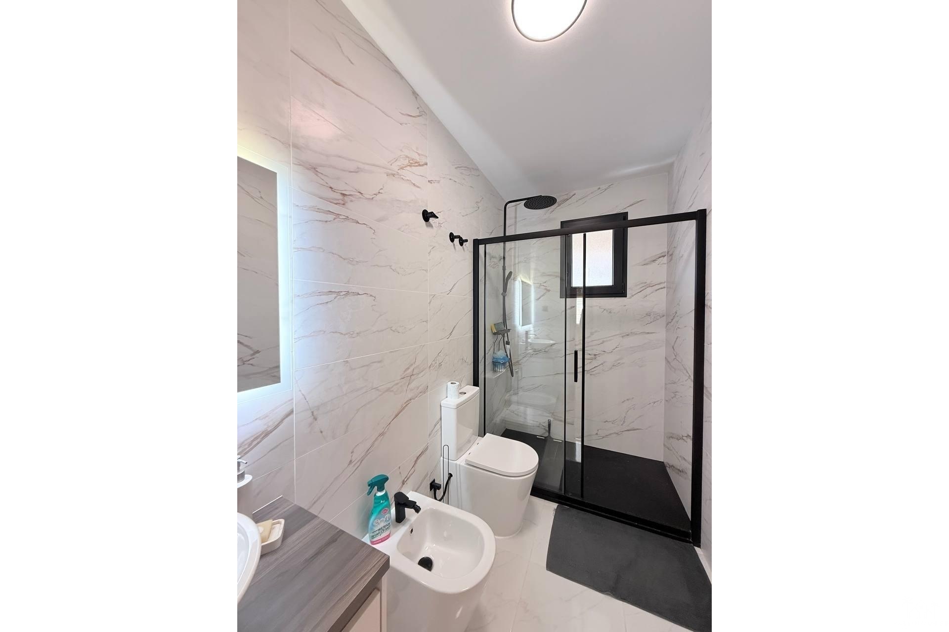 Resale - Apartments - Torrevieja - Playa del cura
