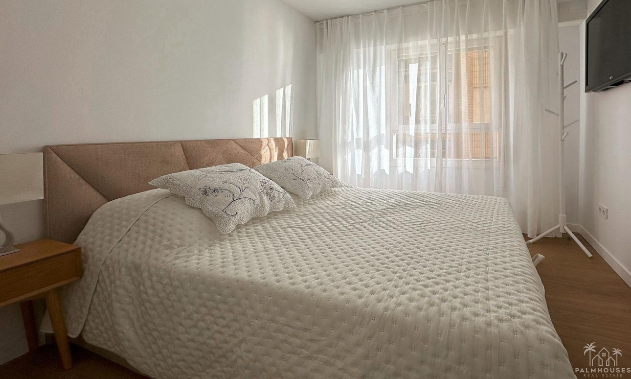 Resale - Apartments - Torrevieja - Playa del cura