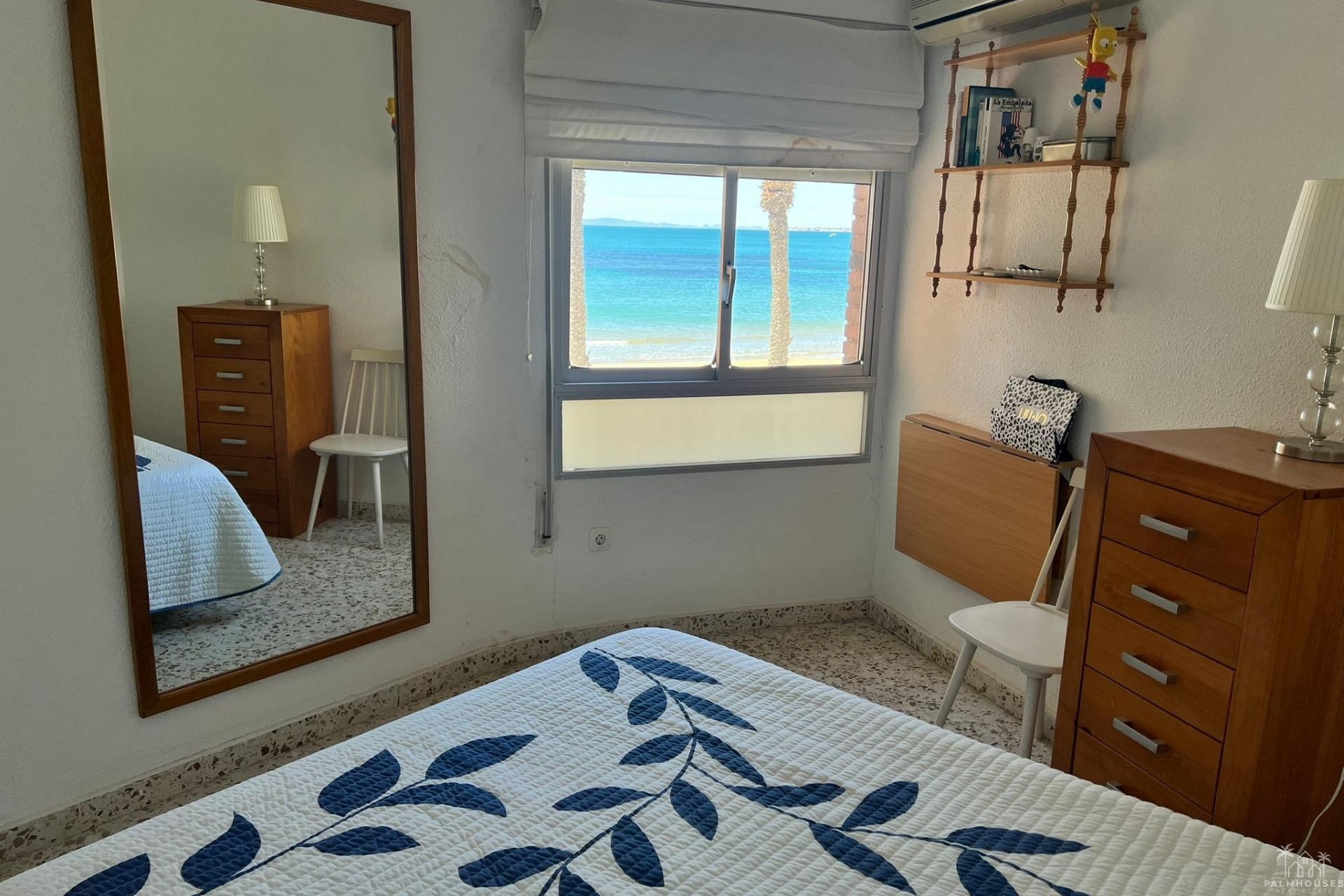 Resale - Apartments - Torrevieja - Playa del cura