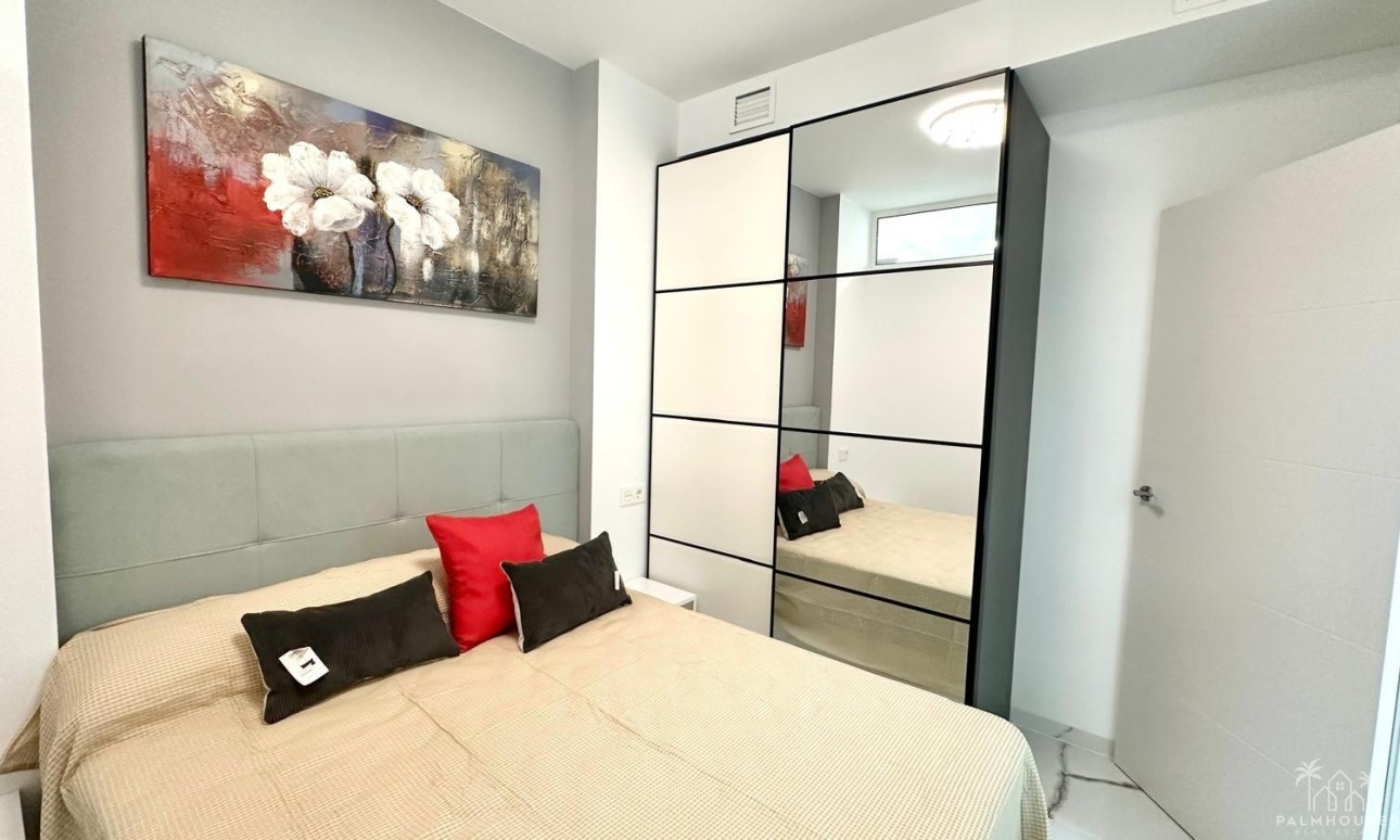 Resale - Apartments - Torrevieja - Playa del cura