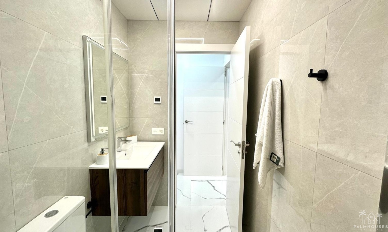Resale - Apartments - Torrevieja - Playa del cura