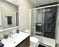 Resale - Apartments - Torrevieja - Playa del cura