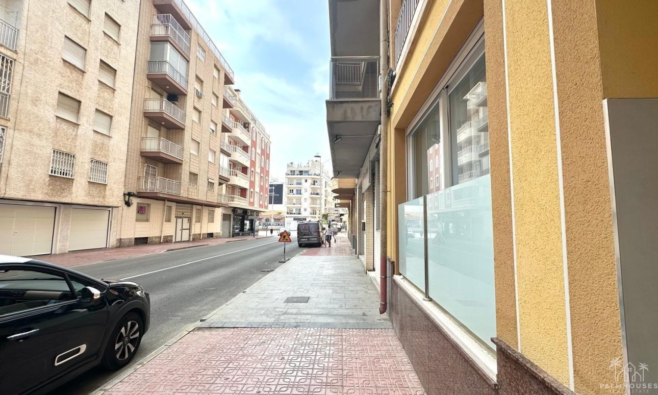 Resale - Apartments - Torrevieja - Playa del cura