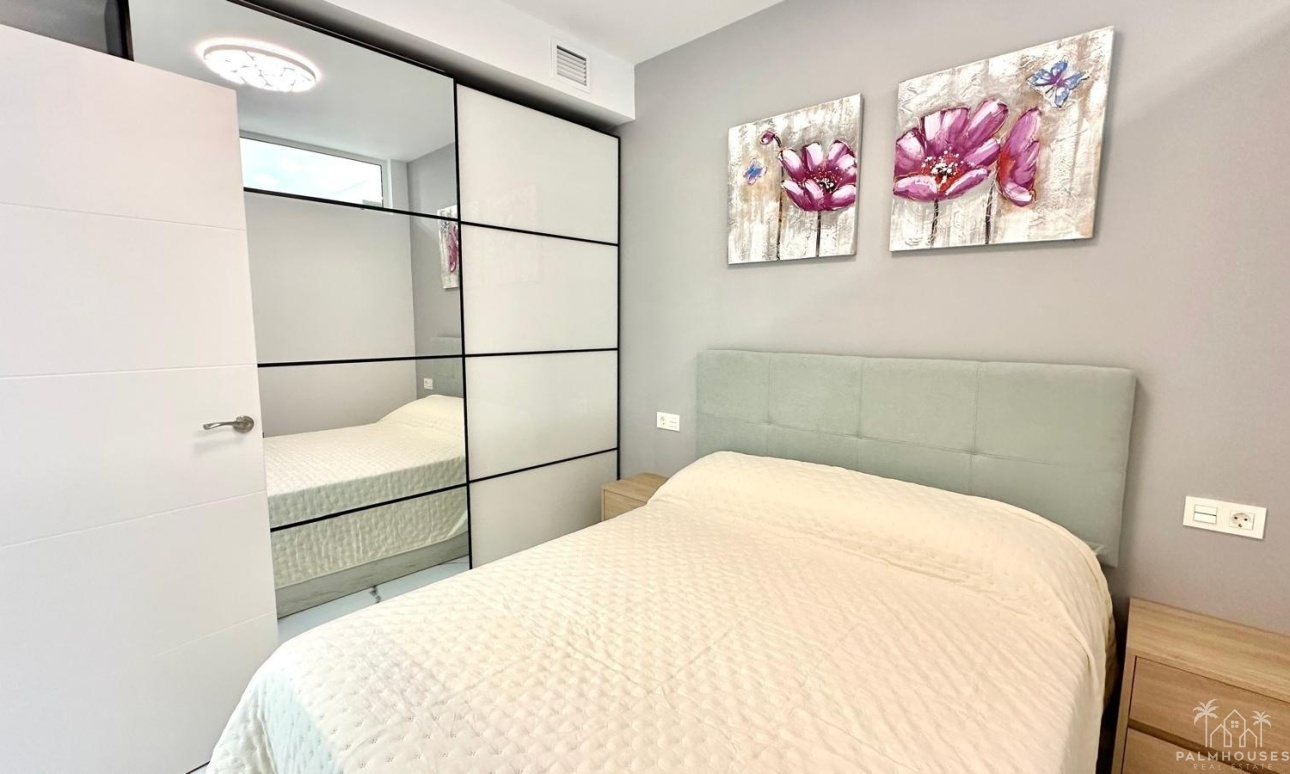 Resale - Apartments - Torrevieja - Playa del cura