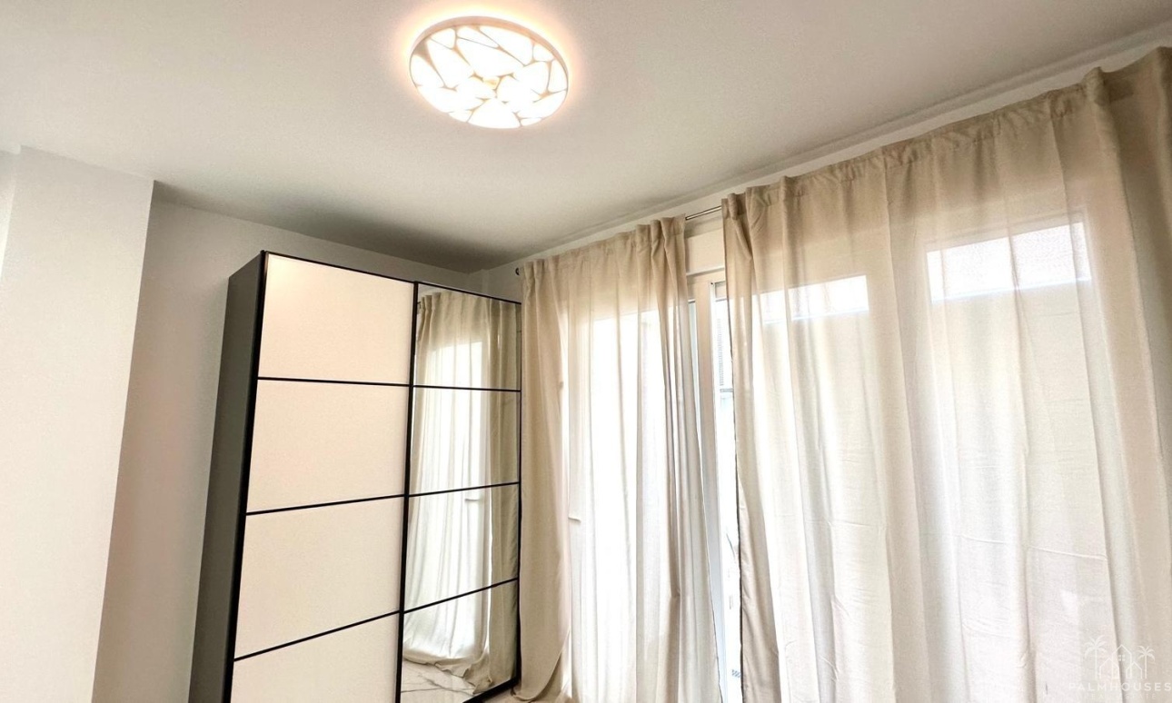 Resale - Apartments - Torrevieja - Playa del cura
