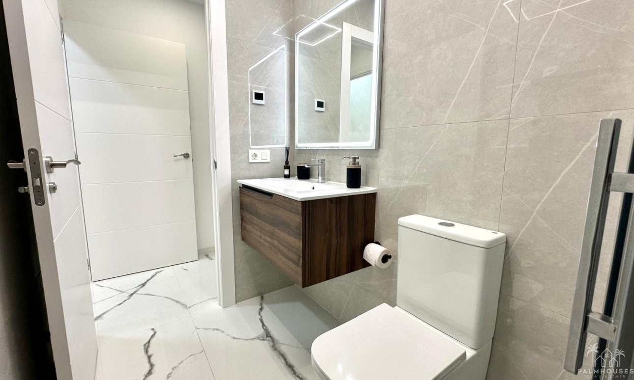 Resale - Apartments - Torrevieja - Playa del cura