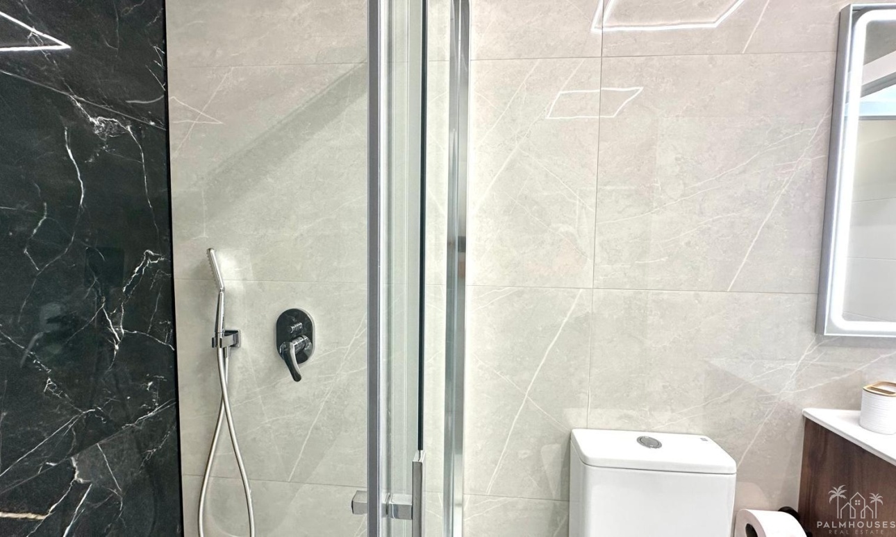Resale - Apartments - Torrevieja - Playa del cura