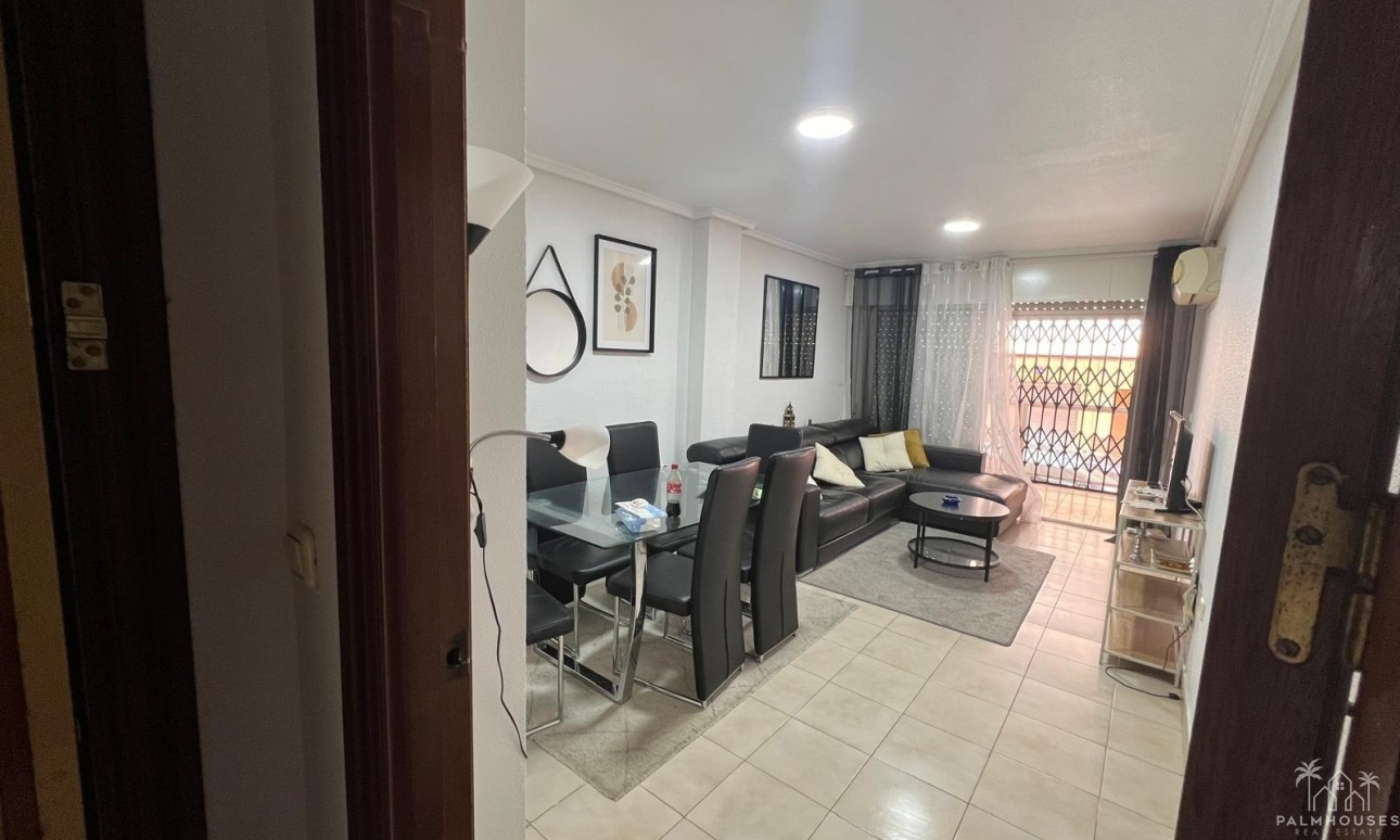Resale - Apartments - Torrevieja - Playa del cura