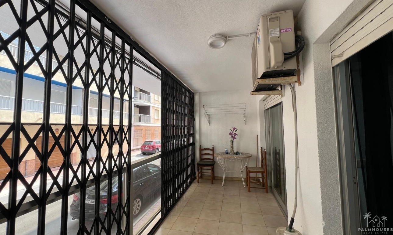 Resale - Apartments - Torrevieja - Playa del cura