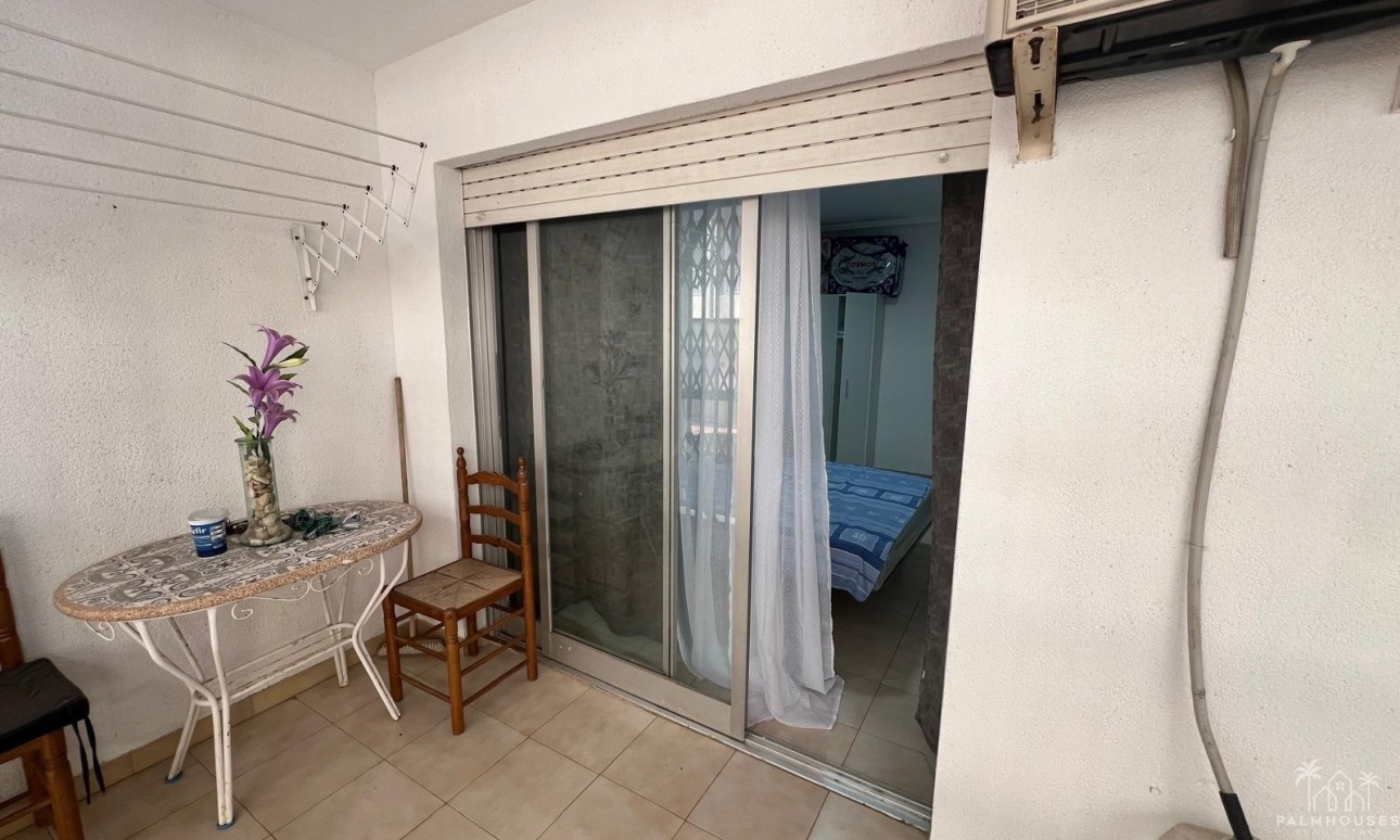 Resale - Apartments - Torrevieja - Playa del cura
