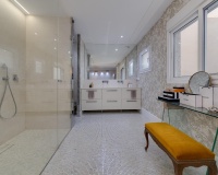 Resale - Apartments - Torrevieja - Playa del cura