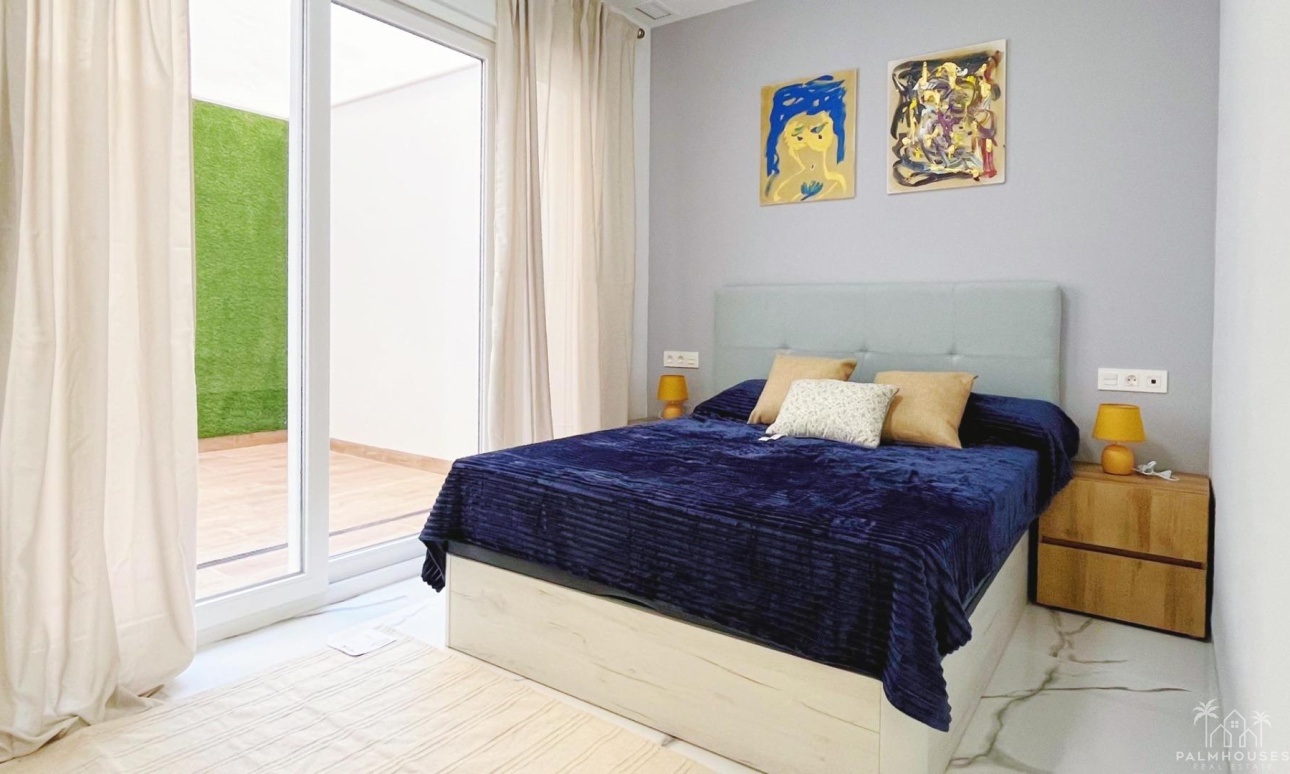 Resale - Apartments - Torrevieja - Playa del cura