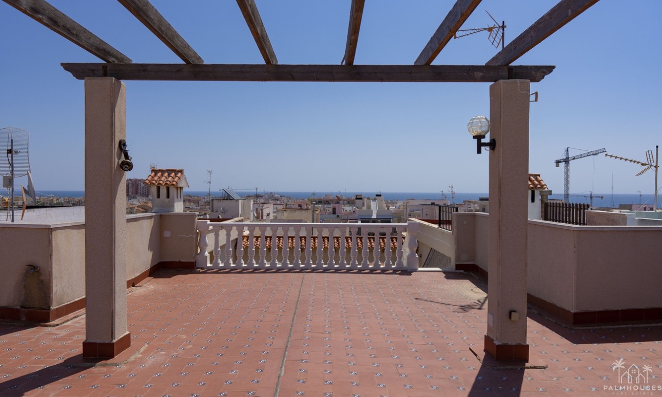 Resale - Apartments - Torrevieja - Playa del cura