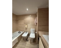 Resale - Apartments - Torrevieja - Playa del cura