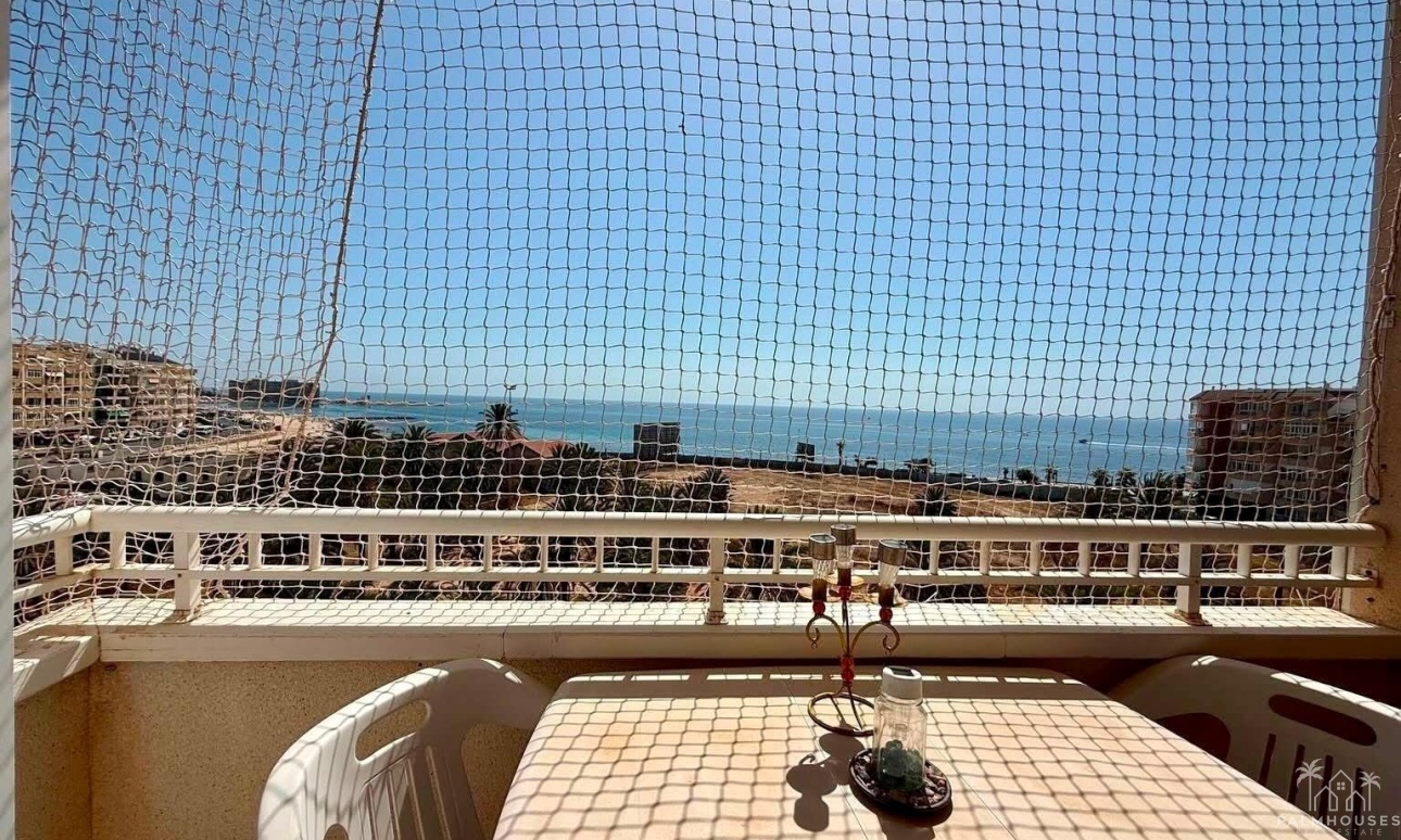 Resale - Apartments - Torrevieja - Playa del cura
