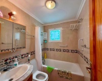 Resale - Apartments - Torrevieja - Playa del cura