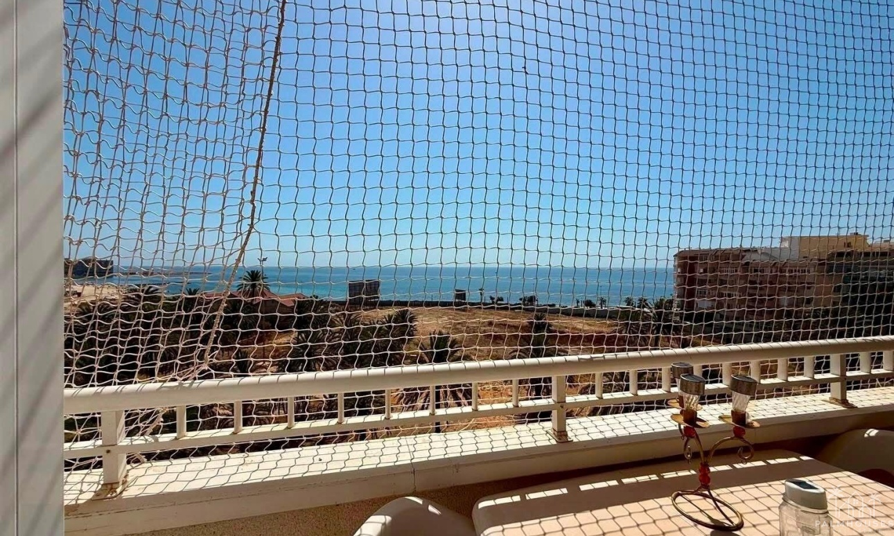 Resale - Apartments - Torrevieja - Playa del cura