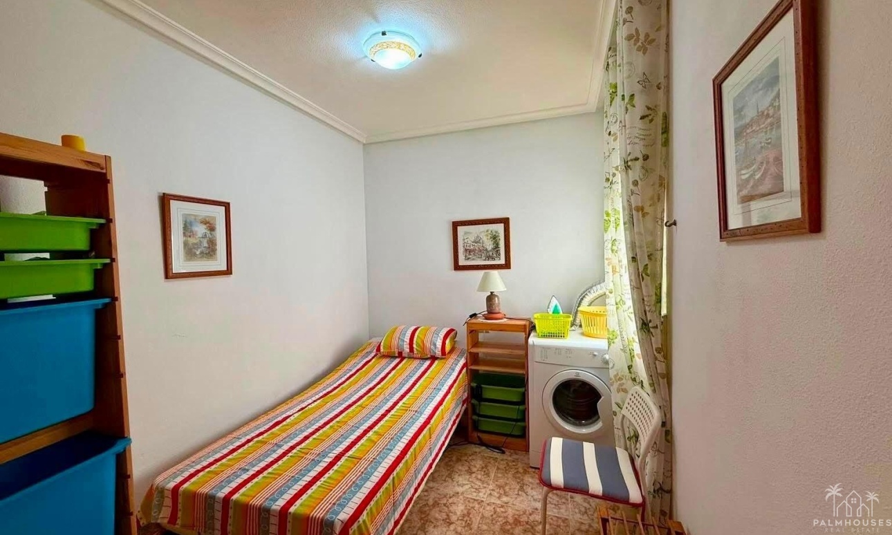 Resale - Apartments - Torrevieja - Playa del cura