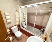 Resale - Apartments - Torrevieja - Playa del cura