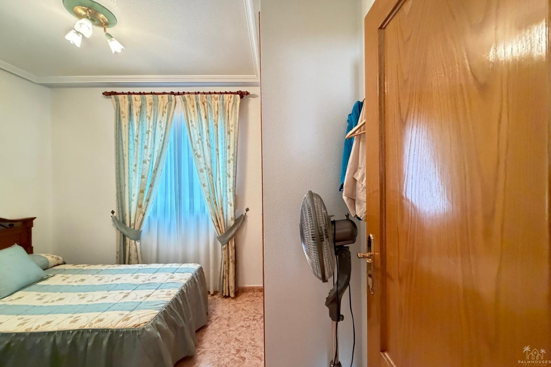 Resale - Apartments - Torrevieja - Playa del cura