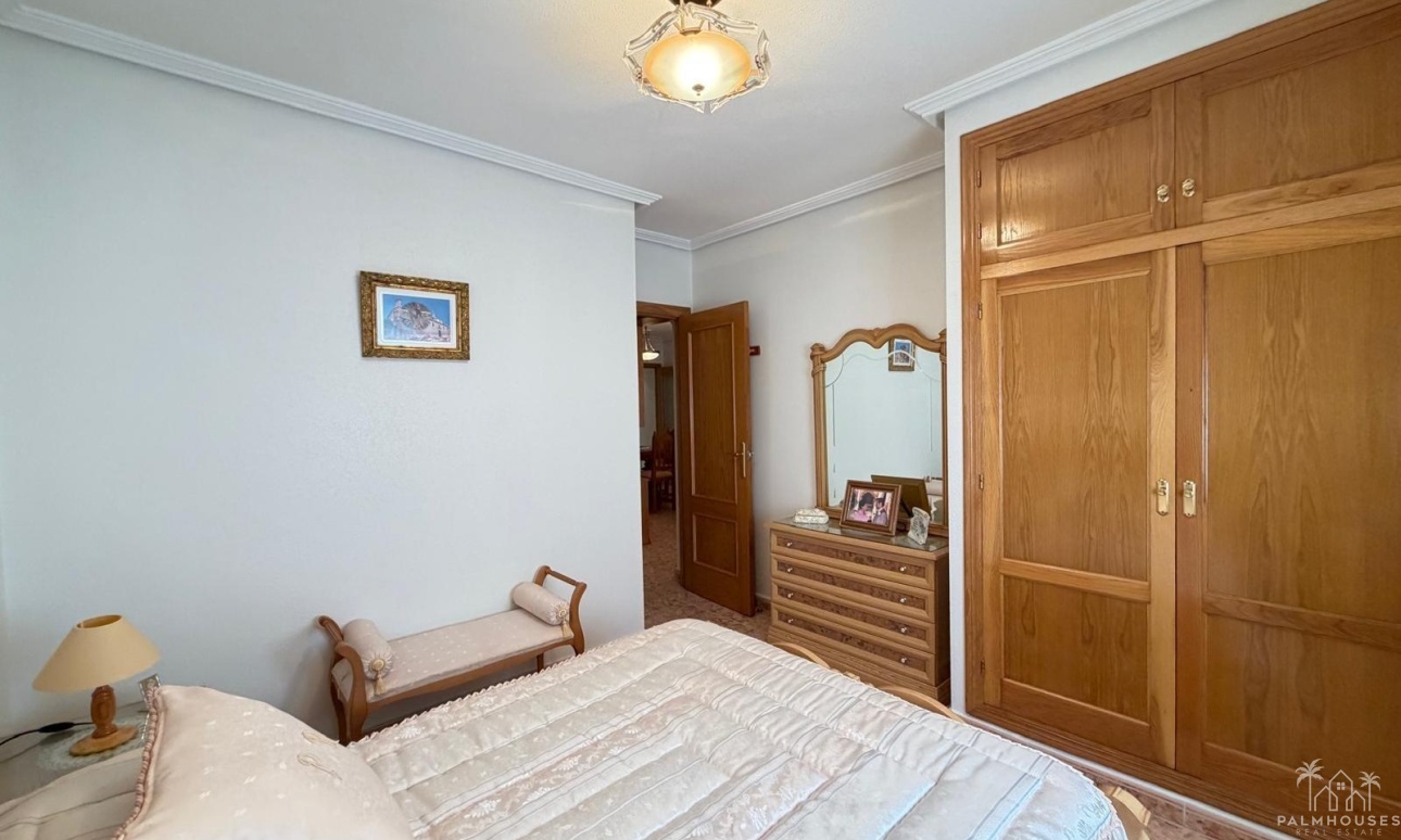 Resale - Apartments - Torrevieja - Playa del cura