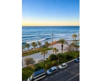 Resale - Apartments - Torrevieja - Playa del cura
