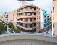 Resale - Apartments - Torrevieja - Playa del cura