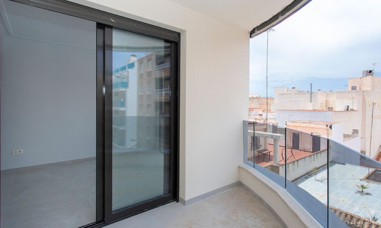 Resale - Apartments - Torrevieja - Playa del cura