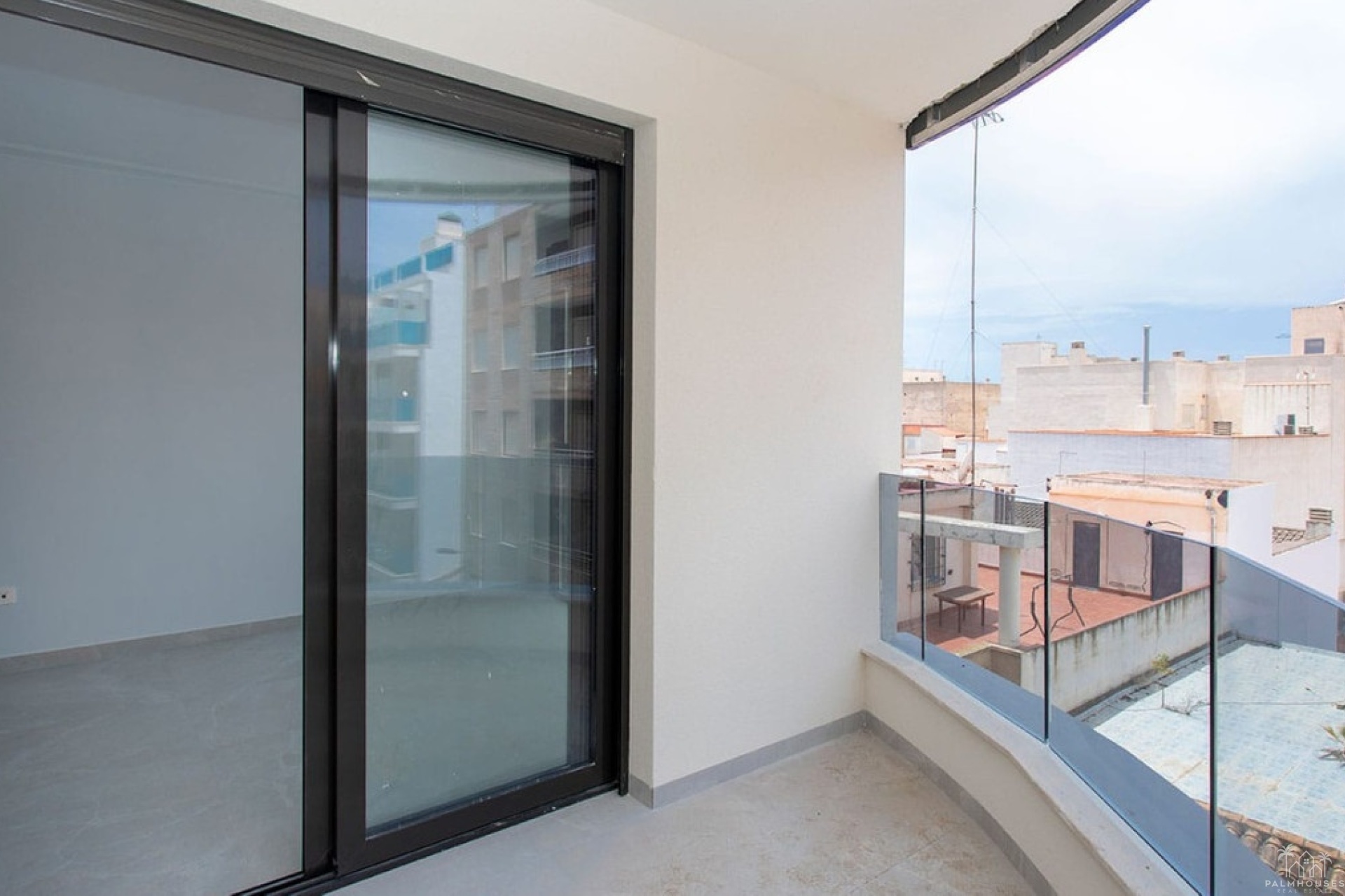 Resale - Apartments - Torrevieja - Playa del cura