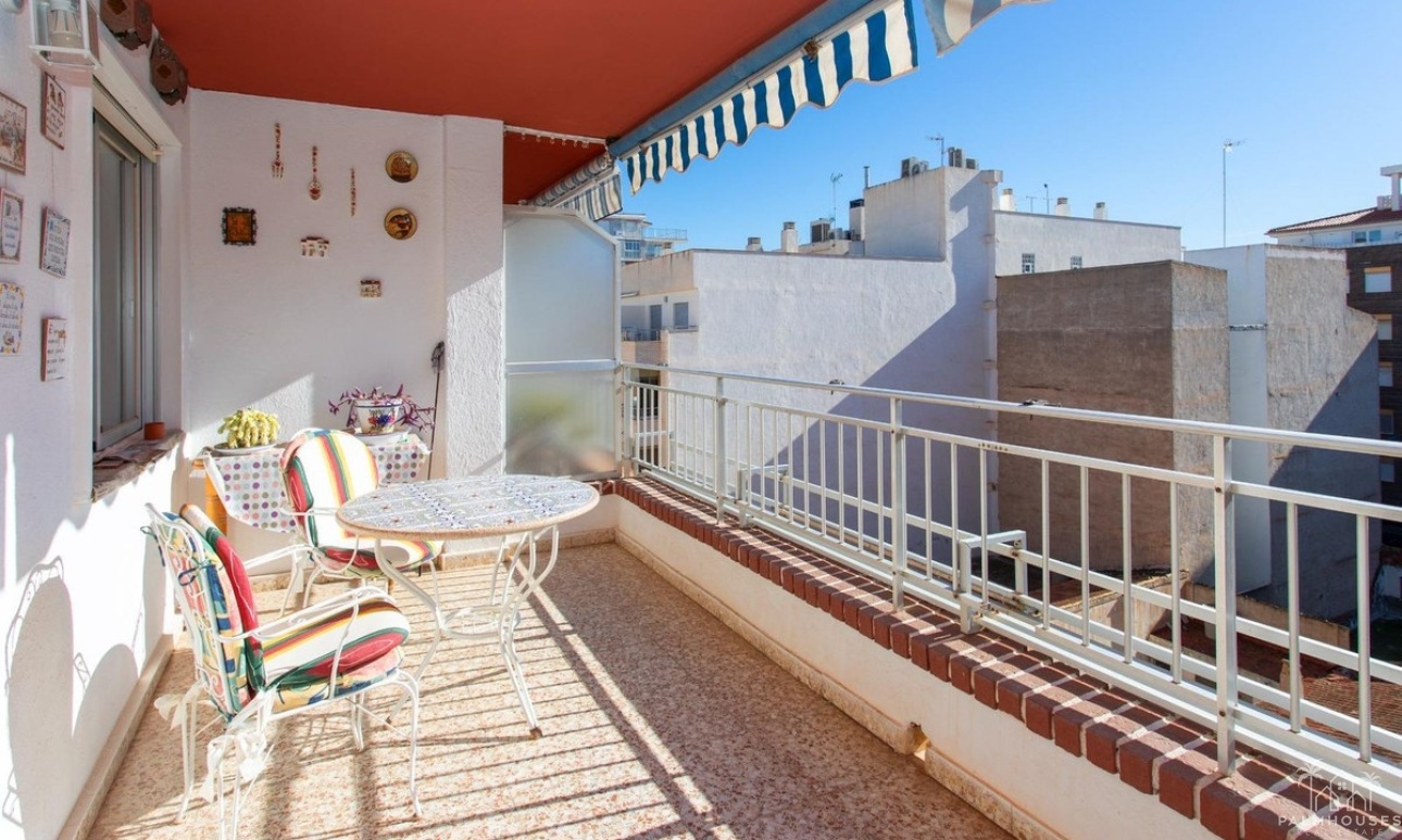 Resale - Apartments - Torrevieja - Playa del cura