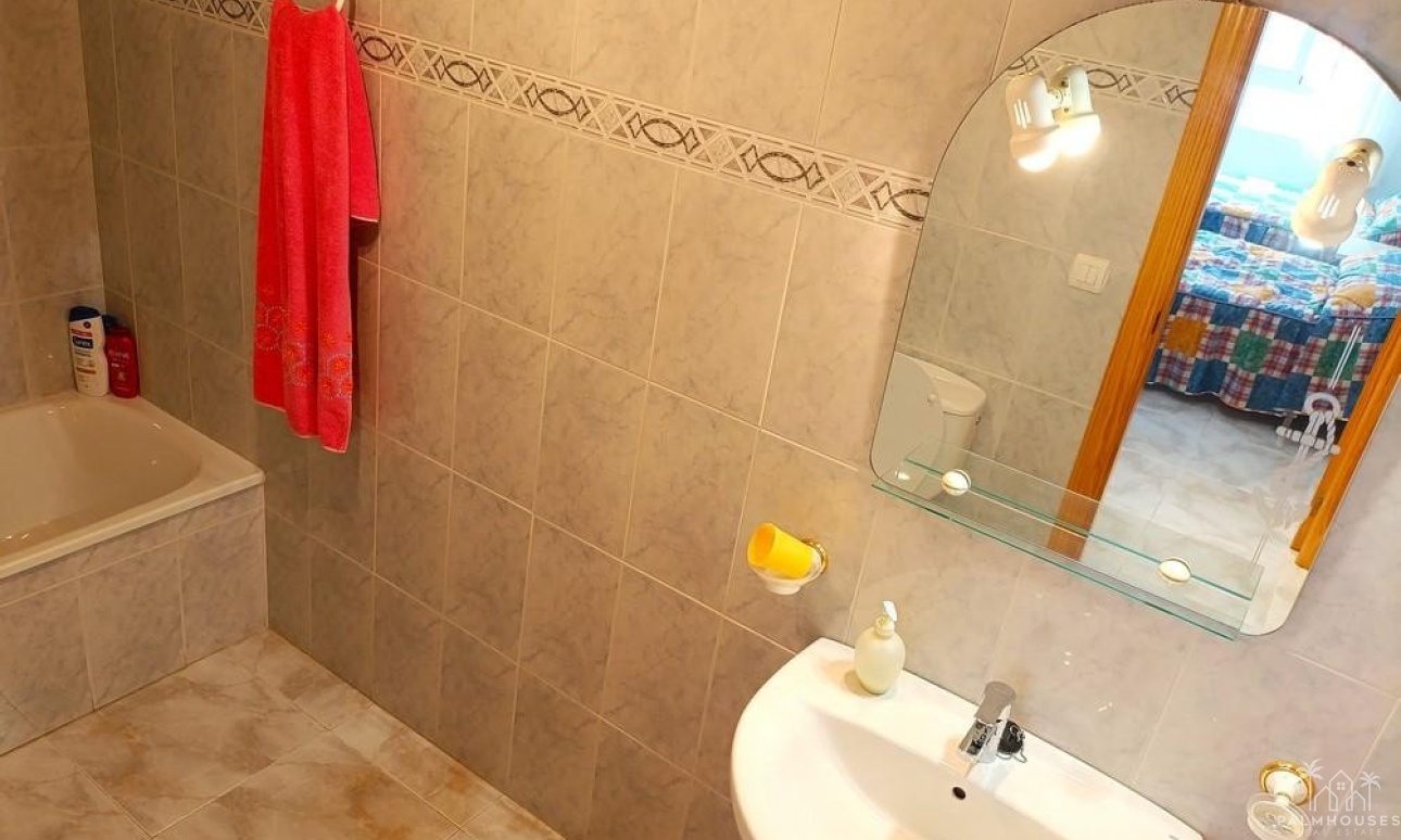 Resale - Apartments - Torrevieja - Playa del cura