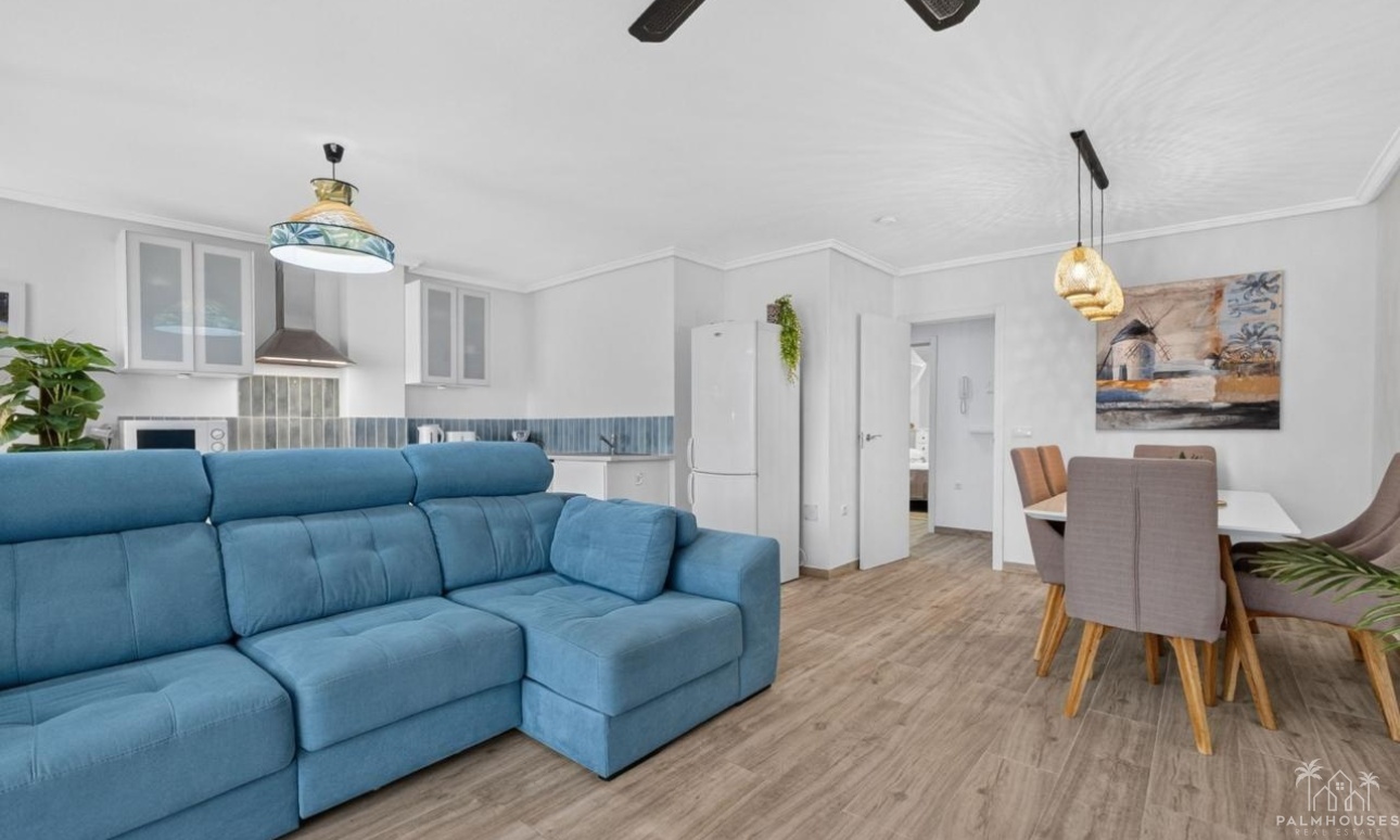 Resale - Apartments - Torrevieja - Playa del cura