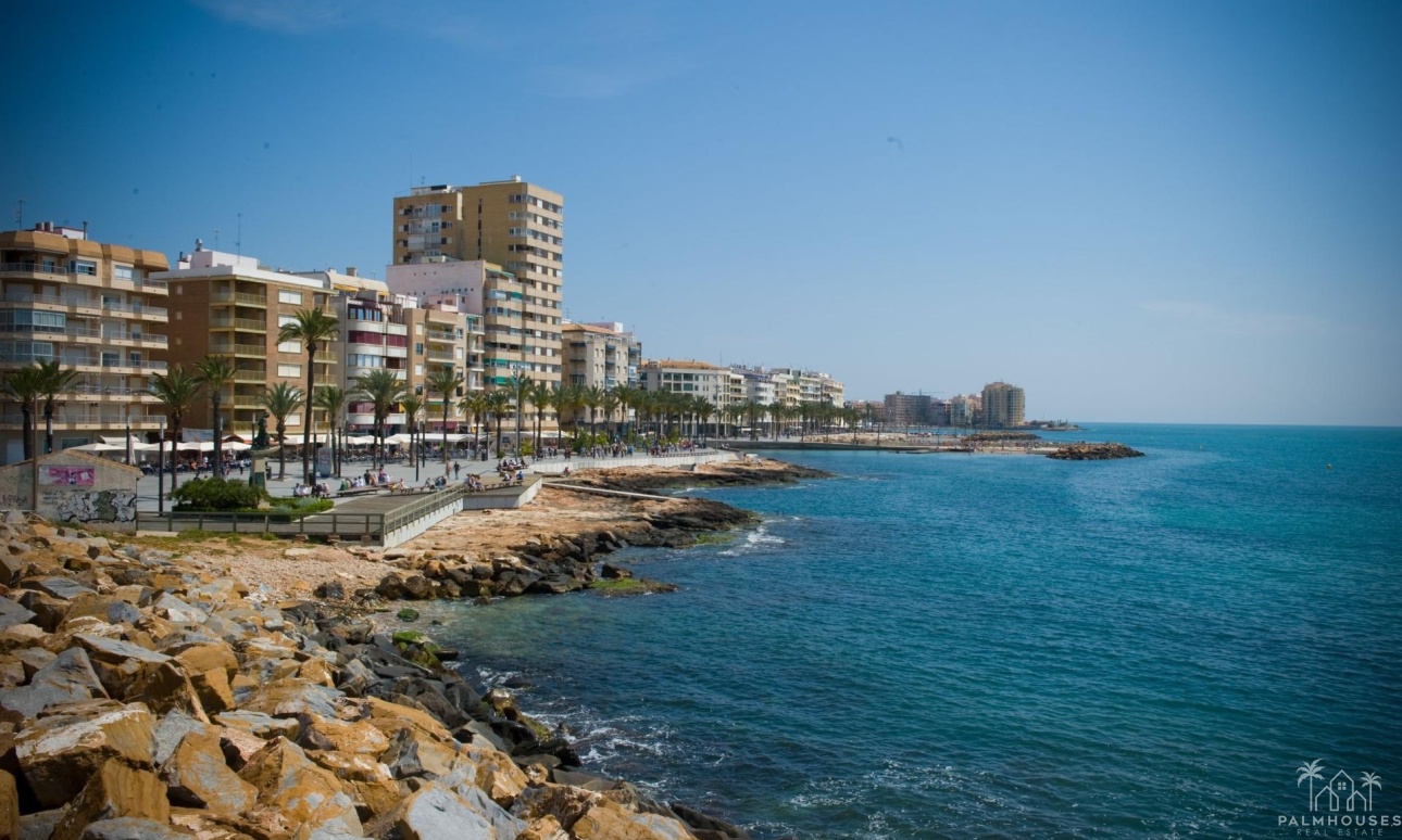 Resale - Apartments - Torrevieja - Playa del cura